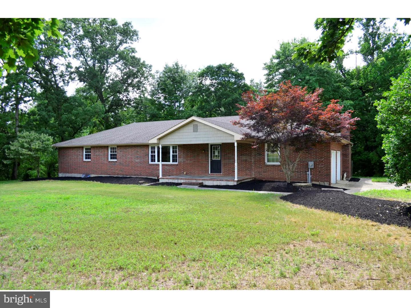 43 Ogden Road Woolwich Township, NJ 08085 - Photo 1 of 25