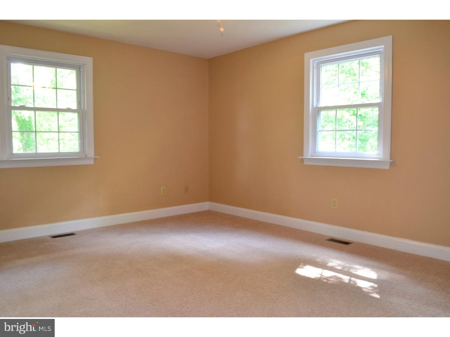 43 Ogden Road Woolwich Township, NJ 08085 - Photo 5 of 25
