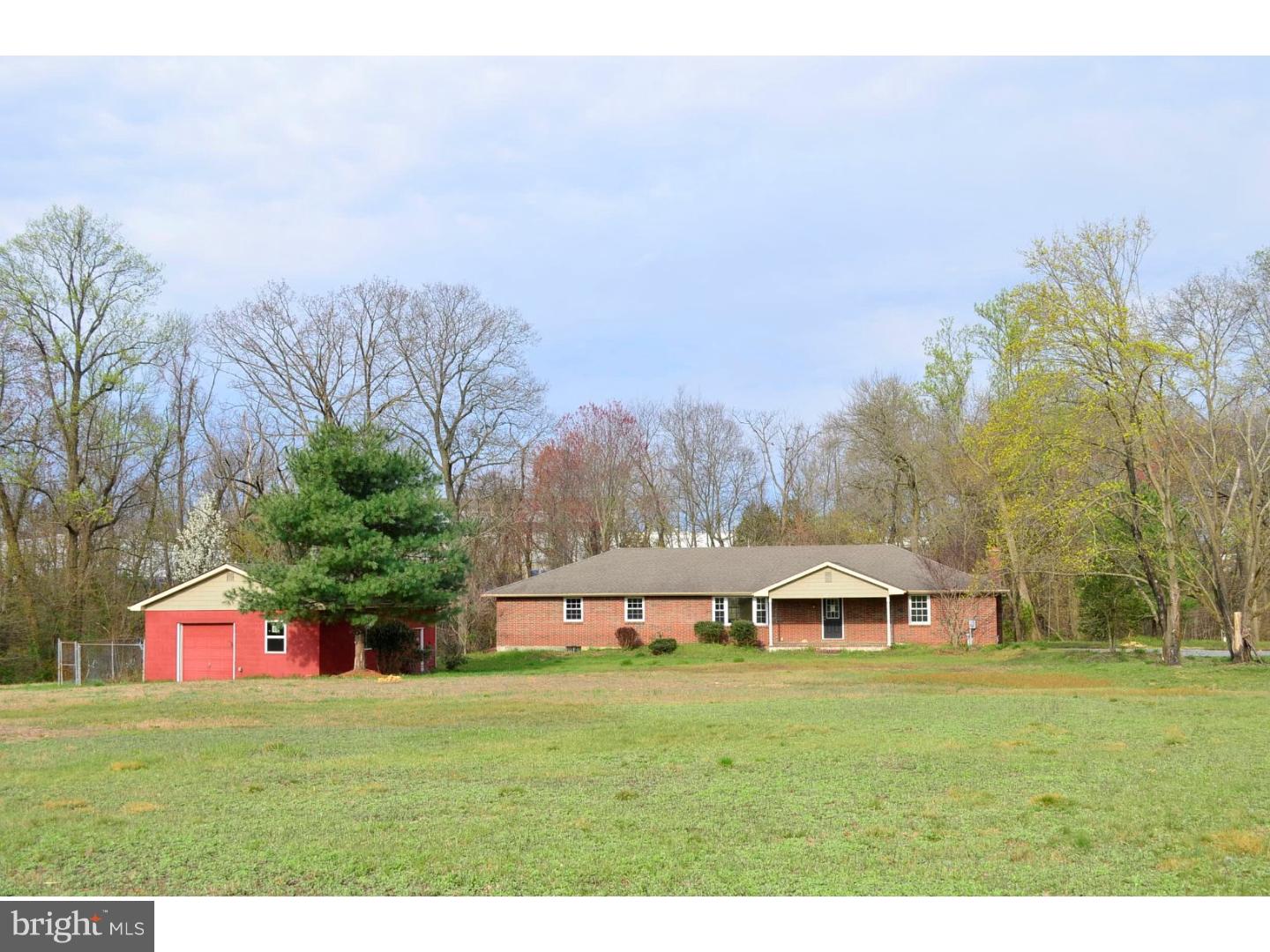 43 Ogden Road Woolwich Township, NJ 08085 - Photo 8 of 25