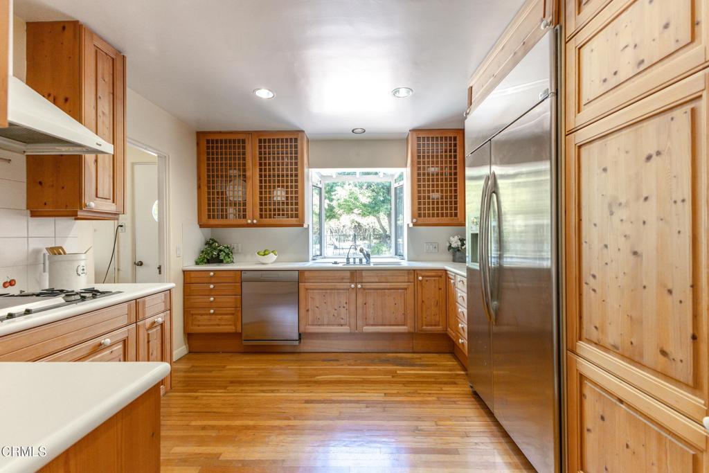 2421 Ridgeway Road San Marino, CA 91108 - Photo 15 of 46 15