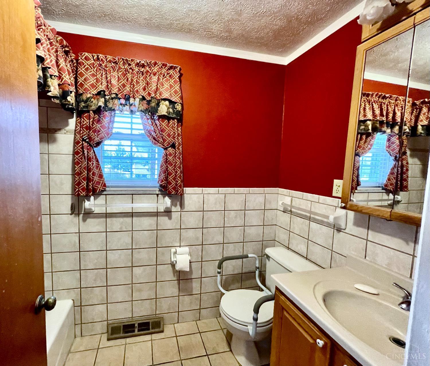8339 Cox Road West Chester, OH 45069 - Photo 24 of 41 Gallery Image 24