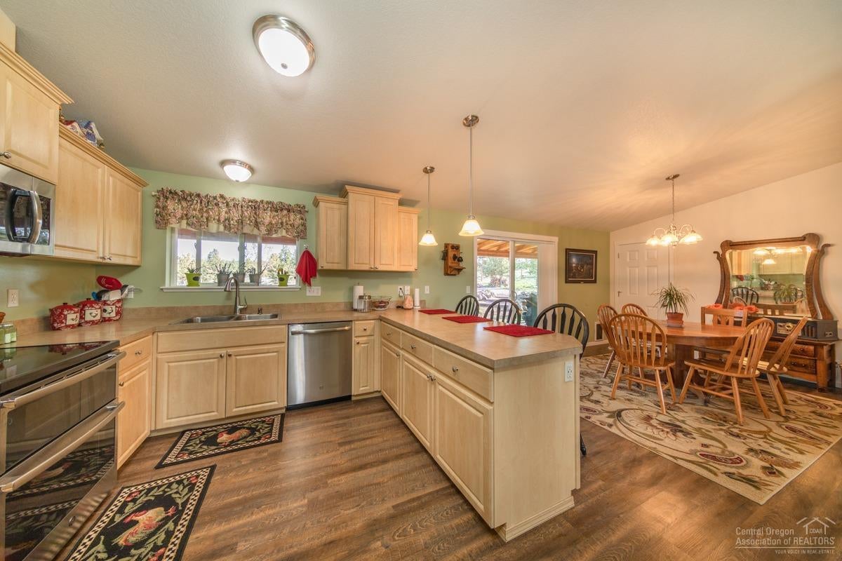 3060 Southeast Yuma Road Prineville, OR 97754 - Photo 10 of 25 Additional Photo