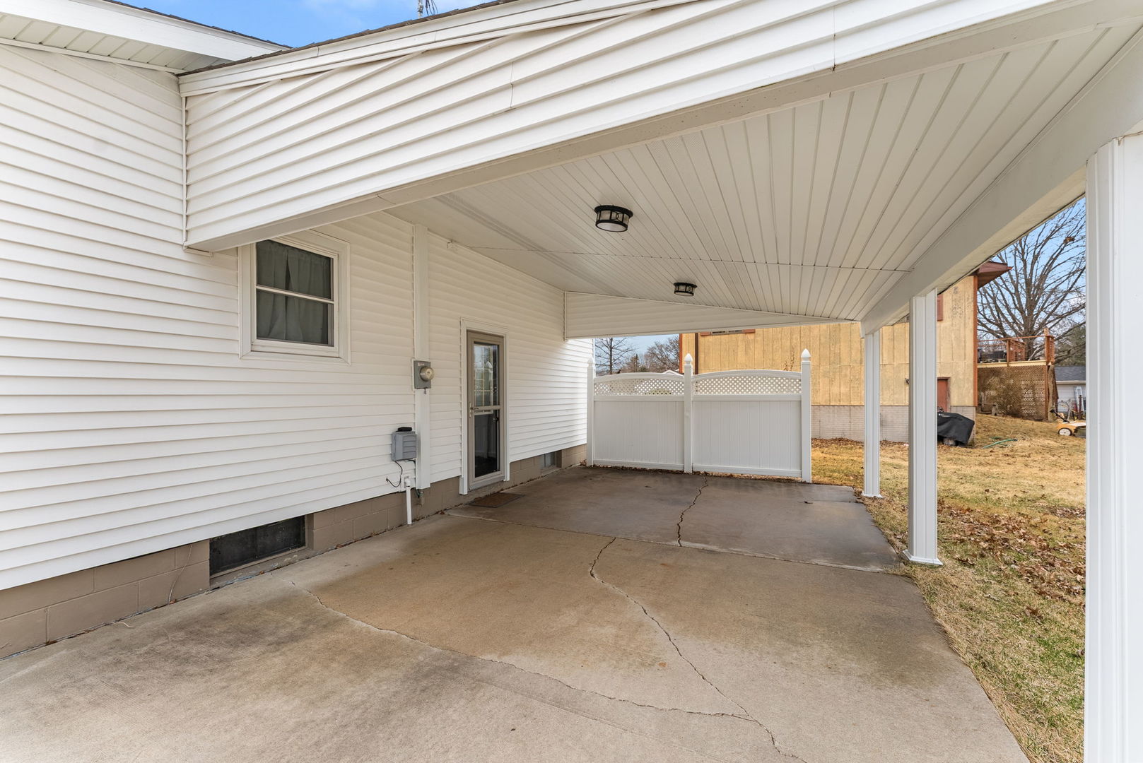 1419 113th Avenue Milan, IL 61264 - Photo 4 of 25