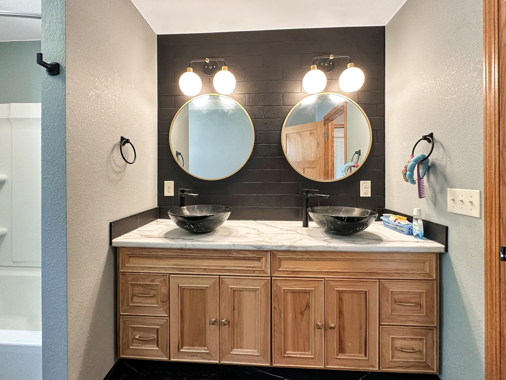 1024 5th Street Southwest Willmar, MN 56201 - Photo 19 of 32 Gallery Image 19