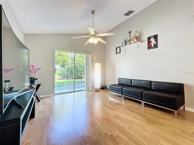 $409,990 | 9355 Telfer Run, Orlando, FL 32817