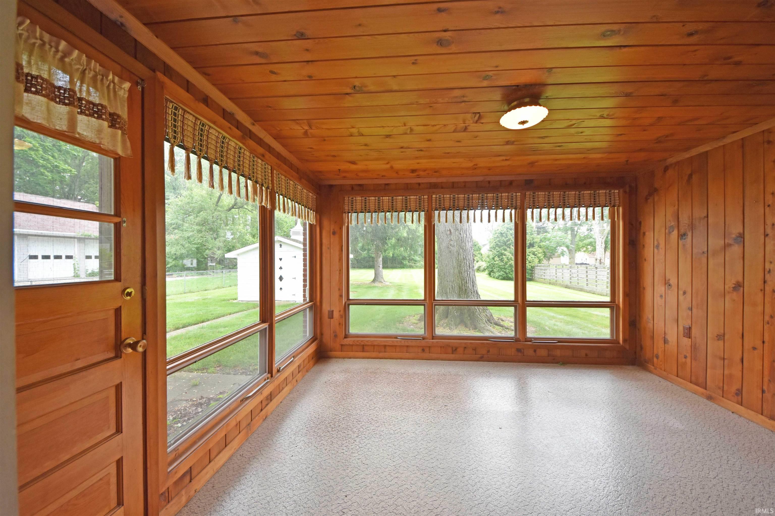 1741 Reckeweg Road Fort Wayne, IN 46804 - Photo 5 of 20 Gallery Image 5