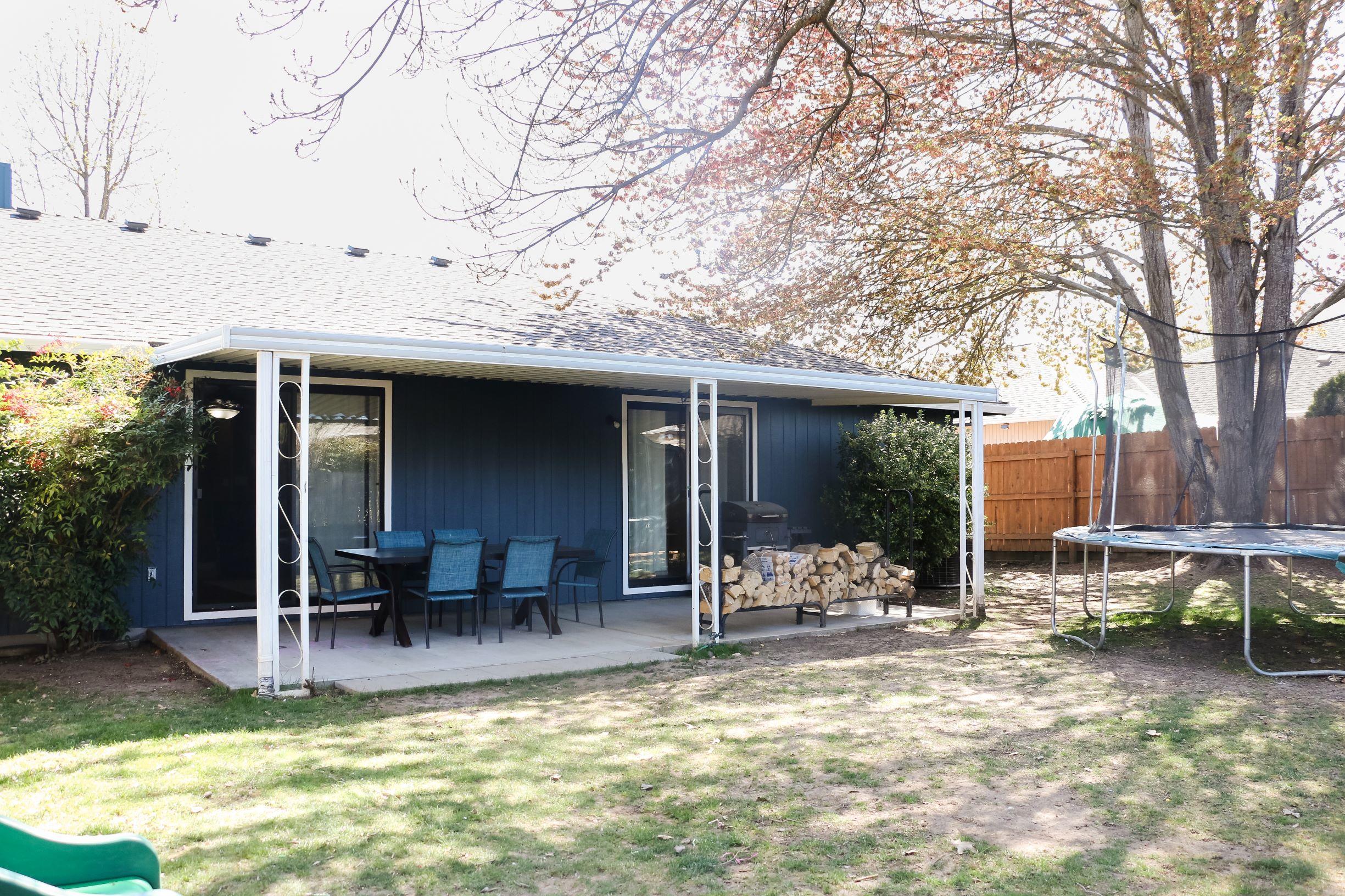 837 Ridgeway Circle Medford, OR 97504 - Photo 35 of 35 Peaceful backyard and patio