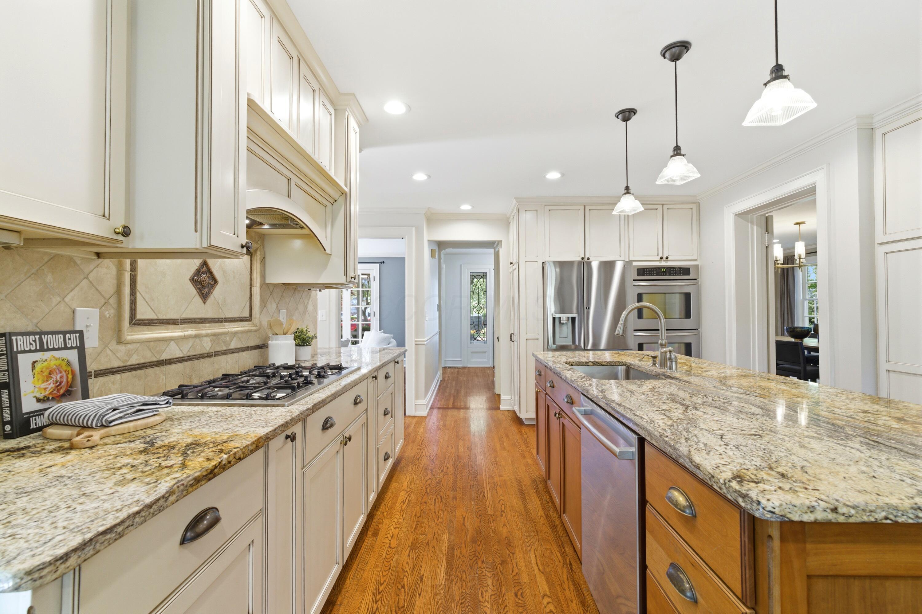 2478 Bryden Road Columbus, OH 43209 - Photo 13 of 78 Kitchen