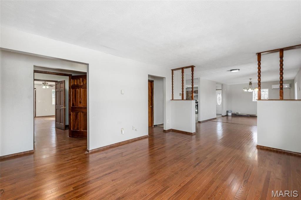 27010 Stoddard Drive Laquey, MO 65534 - Photo 7 of 32