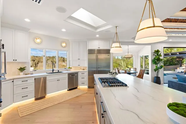 $4,795,000 | 528 Flores De Oro, Rancho Santa Fe, CA 92067