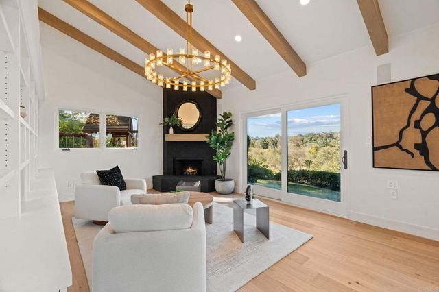 $4,895,000 | 528 Flores De Oro, Rancho Santa Fe, CA 92067