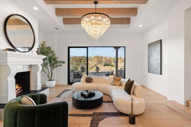 $4,895,000 | 528 Flores De Oro, Rancho Santa Fe, CA 92067
