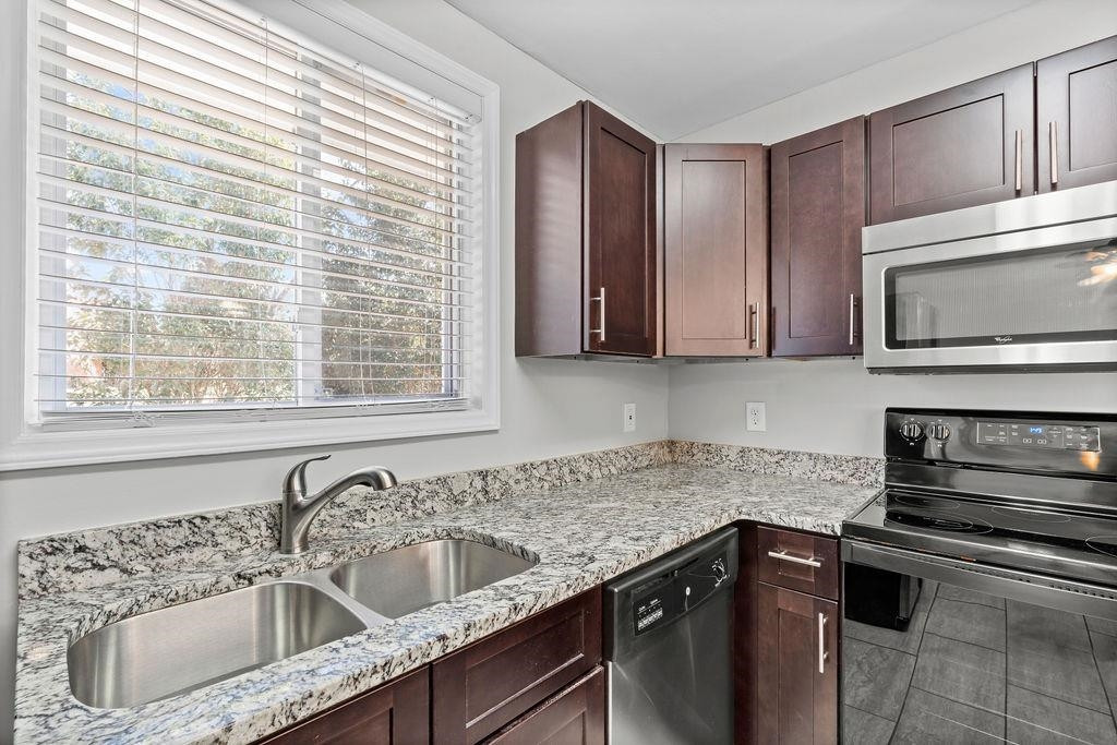 707 Hadley Road Raleigh, NC 27610 - Photo 7 of 27 Photo 7