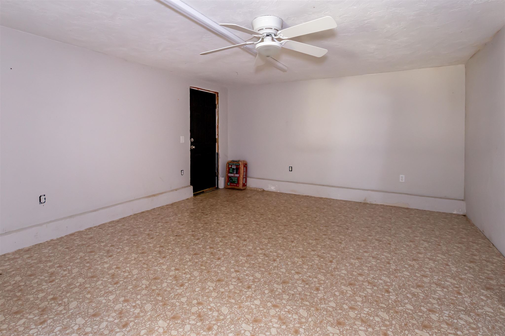 149 Range Road Windham, NH 03087 - Photo 31 of 33