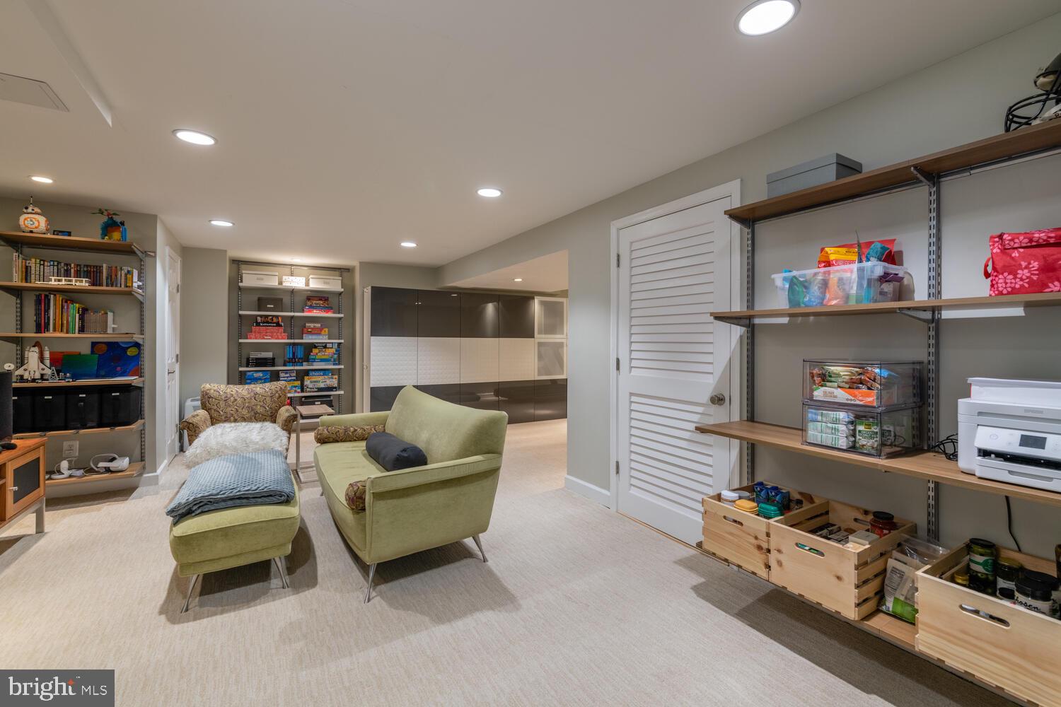 8200 Stone Trail Drive Bethesda, MD 20817 - Photo 32 of 38