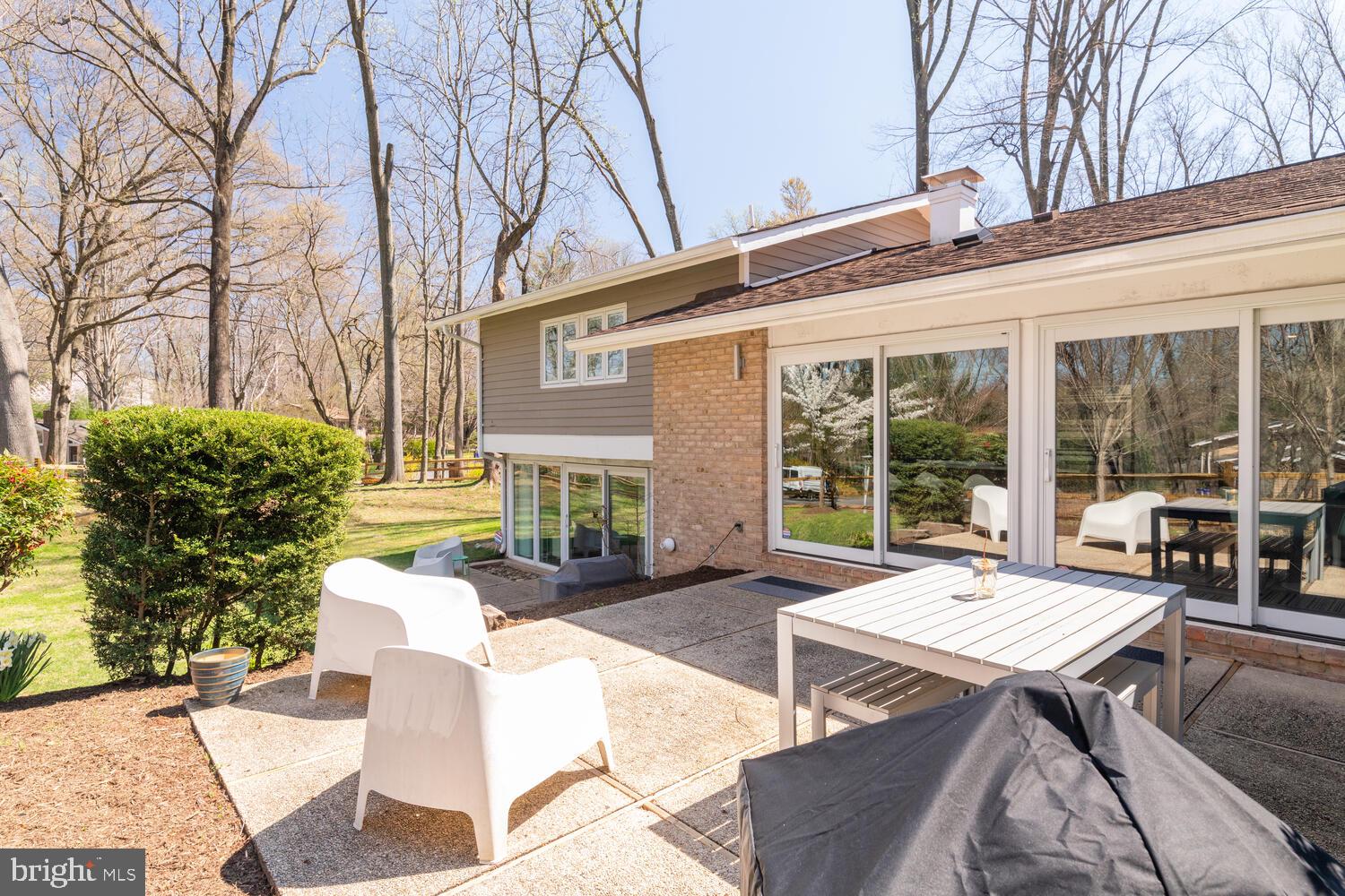 8200 Stone Trail Drive Bethesda, MD 20817 - Photo 33 of 38