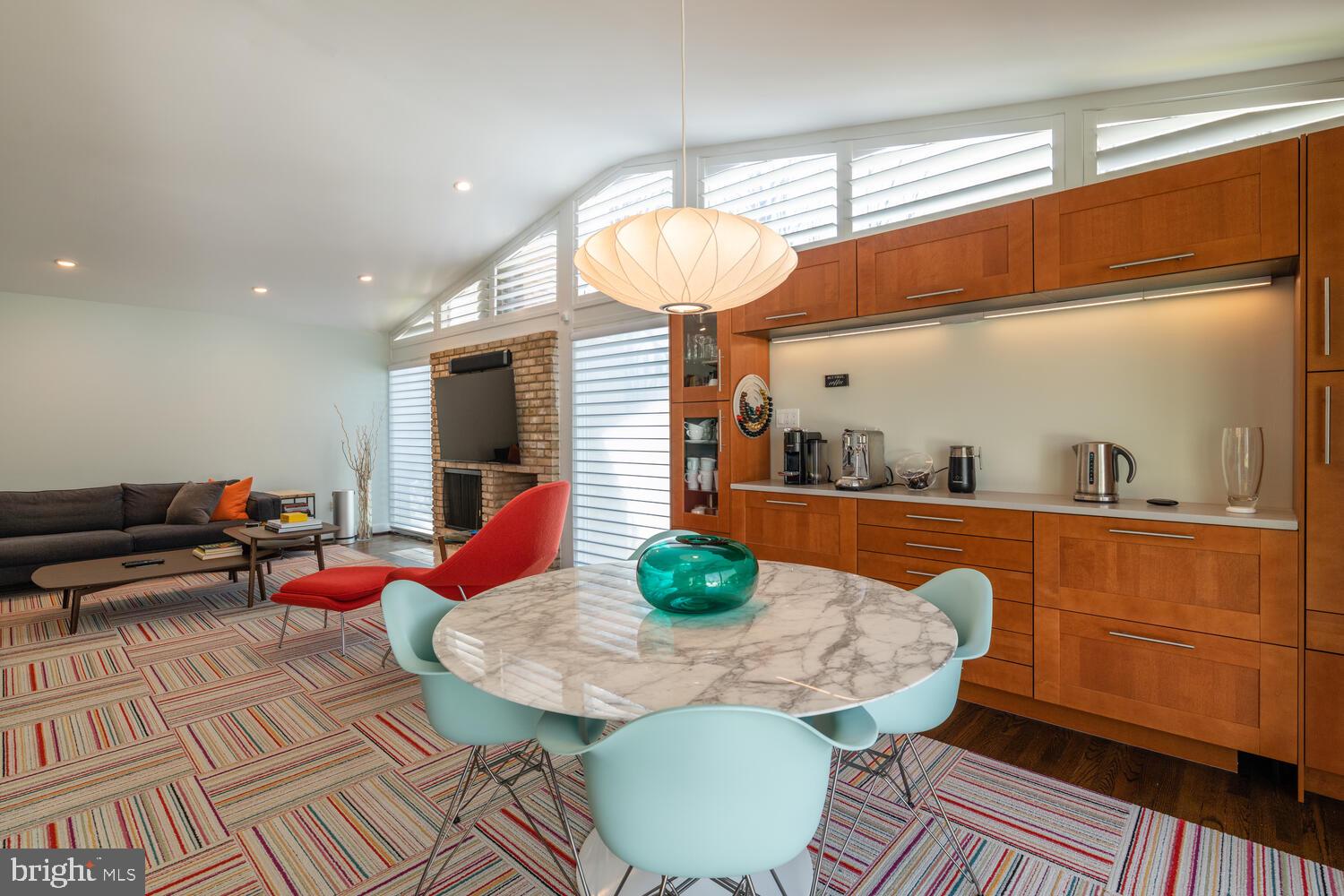 8200 Stone Trail Drive Bethesda, MD 20817 - Photo 10 of 38