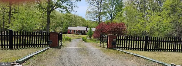 $750,000 | 12266 Elk Run Church Road, Midland, VA 22728