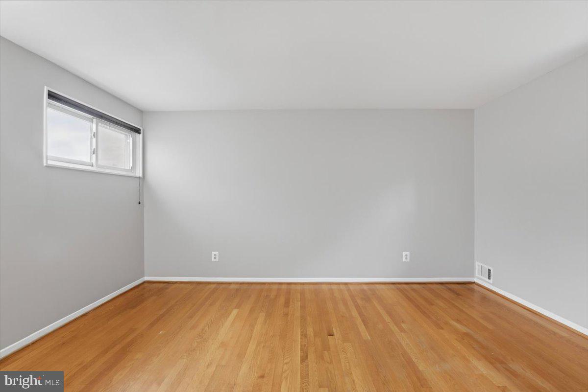 5024 8th Road South Arlington, VA 22204 - Photo 26 of 35