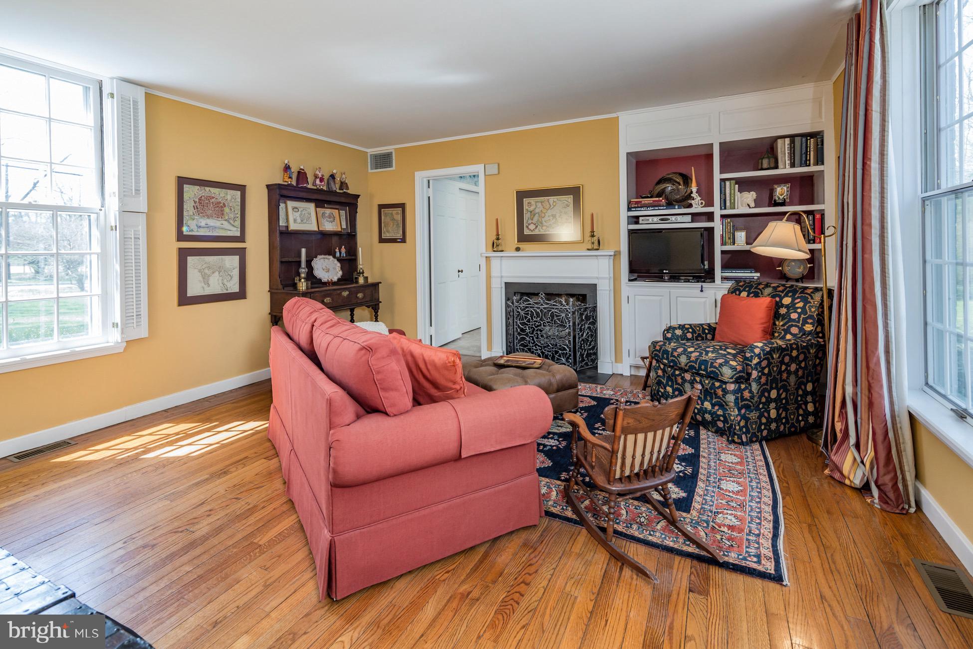 183 Edgerstoune Road Princeton, NJ 08540 - Photo 14 of 27 Library/Au Pair Suite