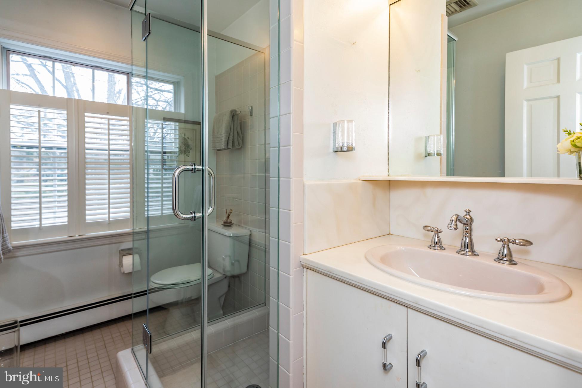 183 Edgerstoune Road Princeton, NJ 08540 - Photo 20 of 27 Hall Bath