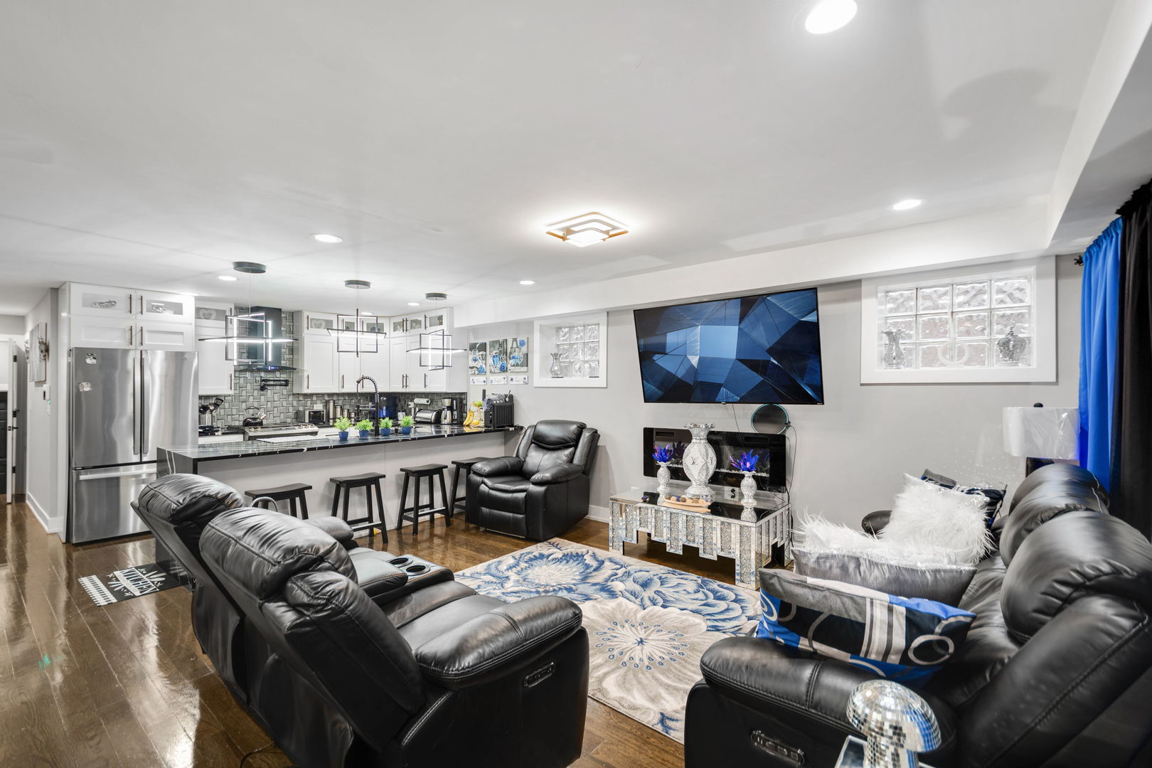 14617 Vine Avenue Harvey, IL 60426 - Photo 3 of 17