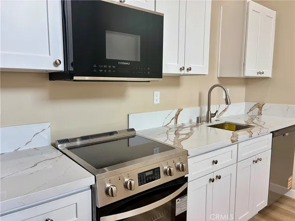 $1,600 | 1464 3rd Street, Unit 3, La Verne, CA 91750
