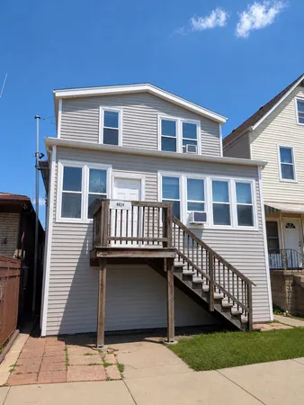 $625,000 | 4824 West Byron Street, Chicago, IL 60641