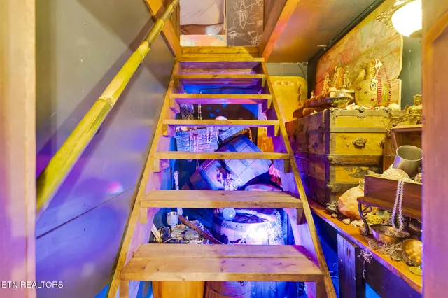 $795,000 | 997 West West 12th Street, Chickamauga, GA 30707