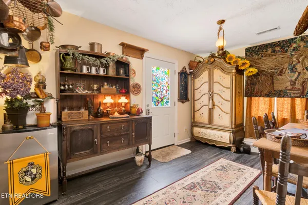 $699,500 | 997 West West 12th Street, Chickamauga, GA 30707