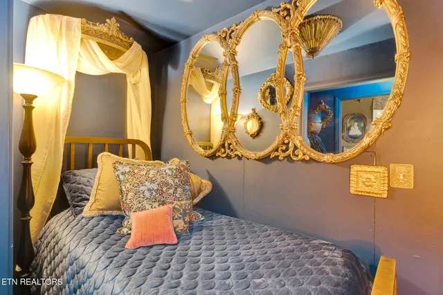 $795,000 | 997 West West 12th Street, Chickamauga, GA 30707