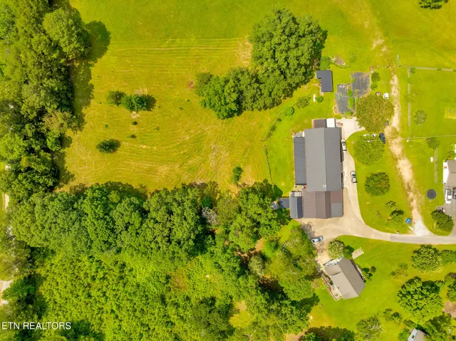 $795,000 | 997 West West 12th Street, Chickamauga, GA 30707