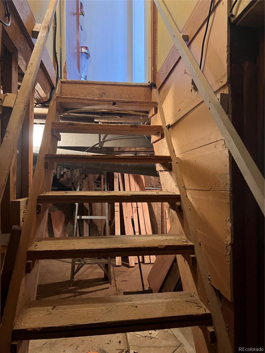 38563 Monroe Street Agate, CO 80101 - Photo 21 of 28 a view of staircase