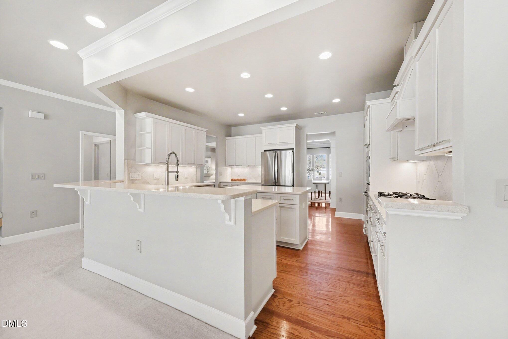 284 Beckingham Loop Cary, NC 27519 - Photo 12 of 43 Kitchen