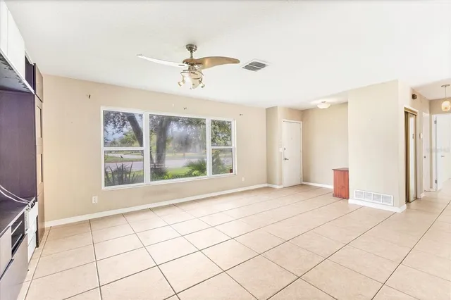$375,000 | 2104 South Tuttle Avenue, Sarasota, FL 34239