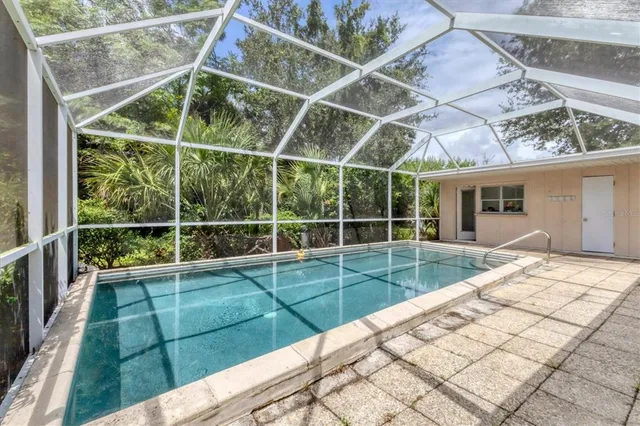 $375,000 | 2104 South Tuttle Avenue, Sarasota, FL 34239