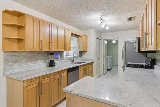 $335,000 | 8975 Cypresswood Drive, Lake Wales, FL 33898