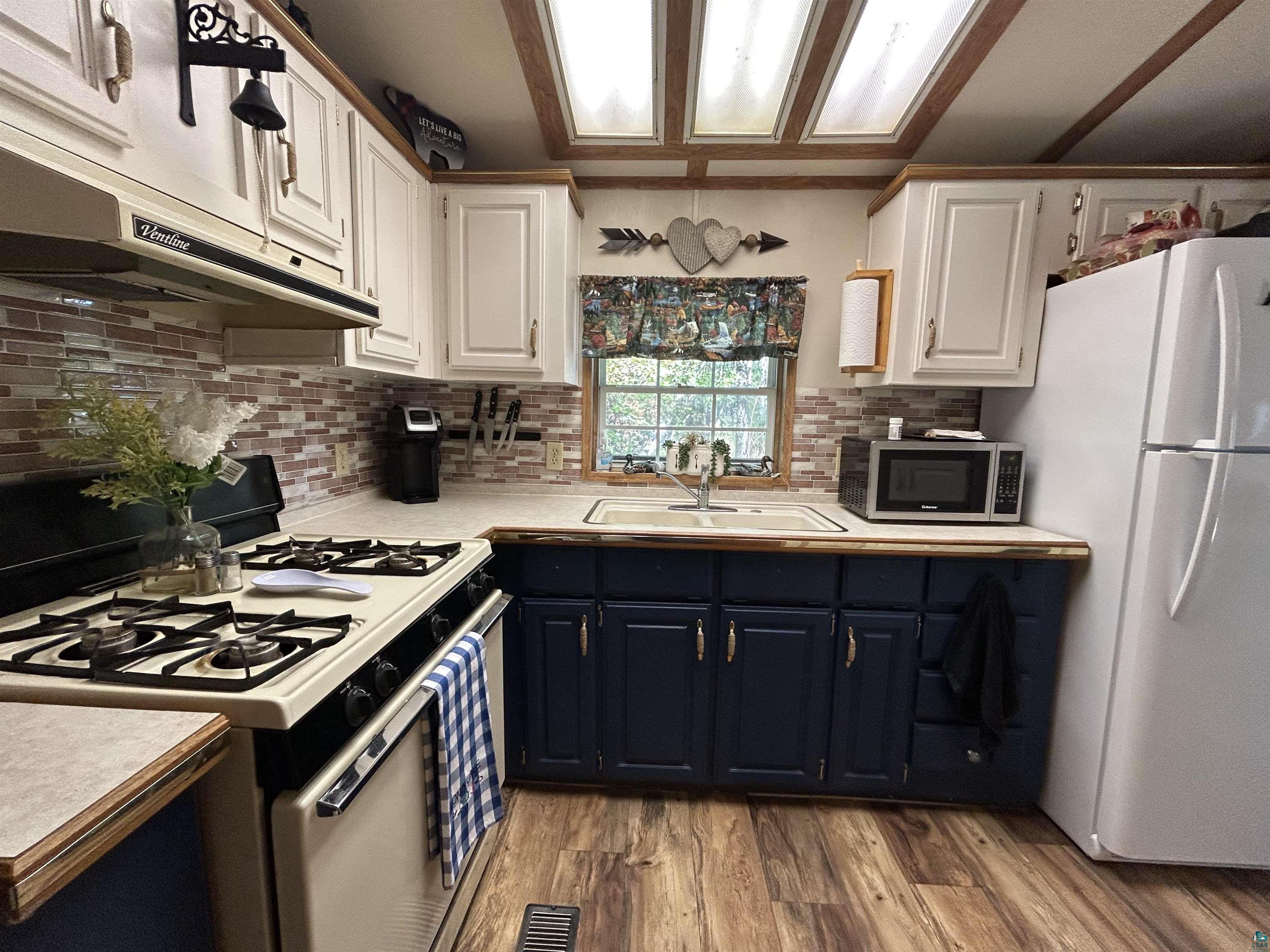 6158 West Bay Road Makinen, MN 55763 - Photo 15 of 21