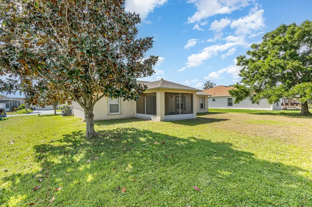 $2,400 | 1742 Laramie Circle, Melbourne, FL 32940