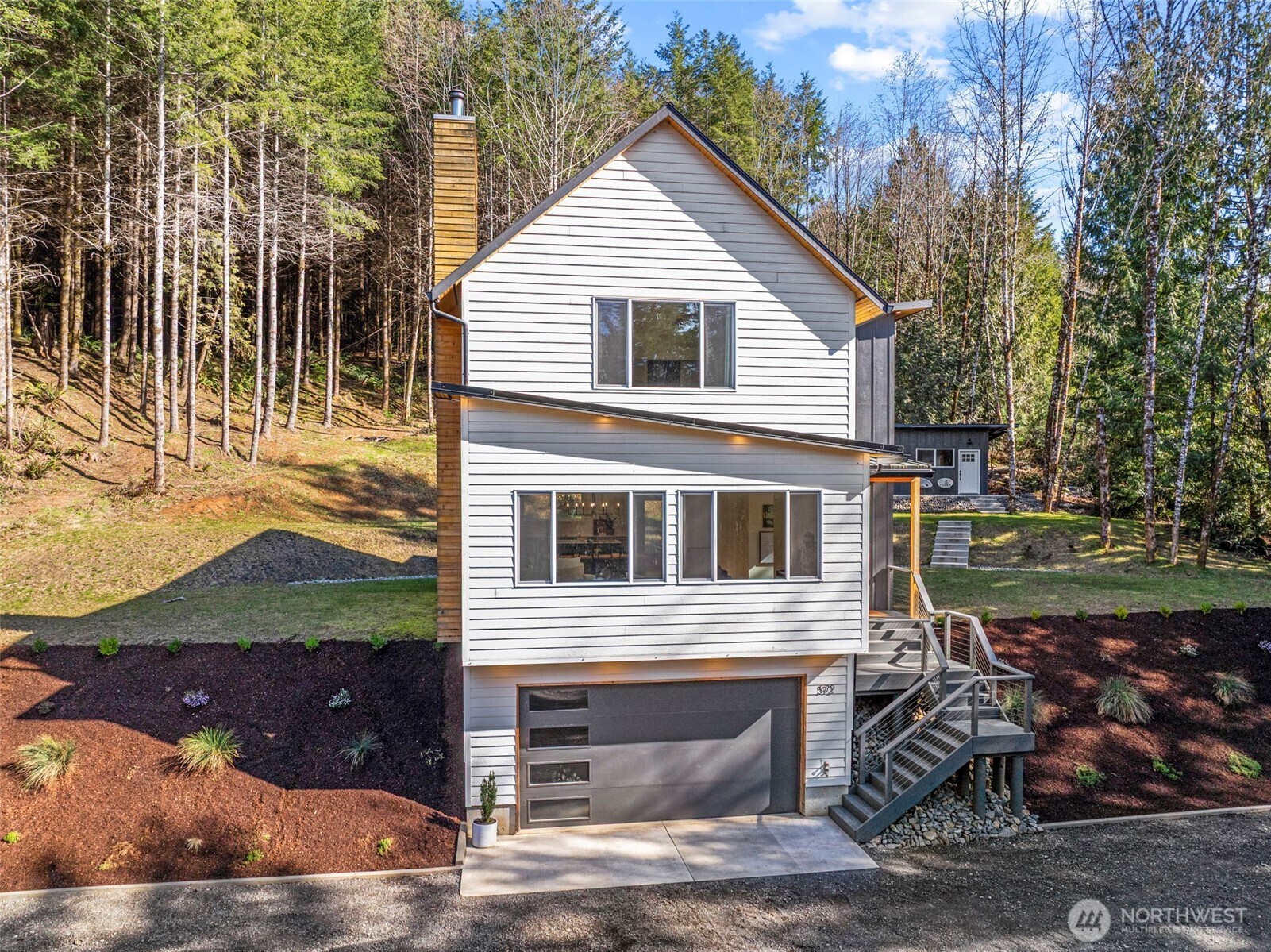 572 Germany Creek Road Longview, WA 98632 - Photo 4 of 40 Gallery Image 4