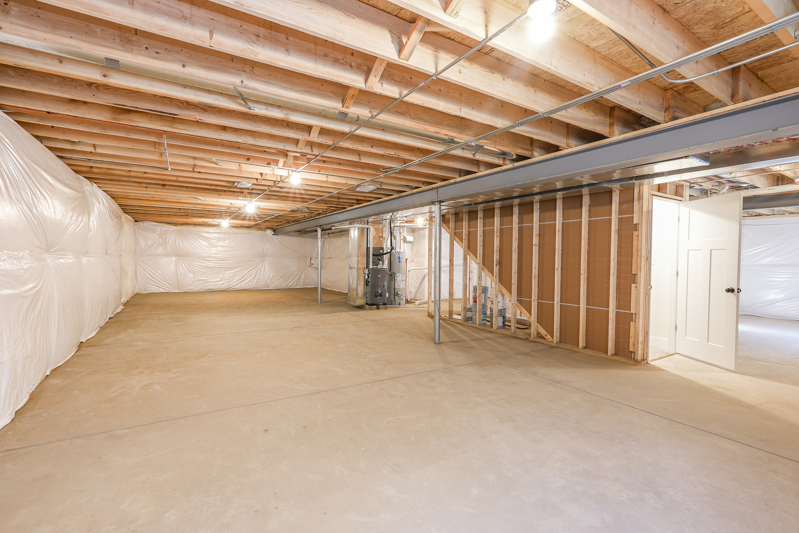 985 Spring Street Manteno, IL 60950 - Photo 42 of 46 a view of an empty room