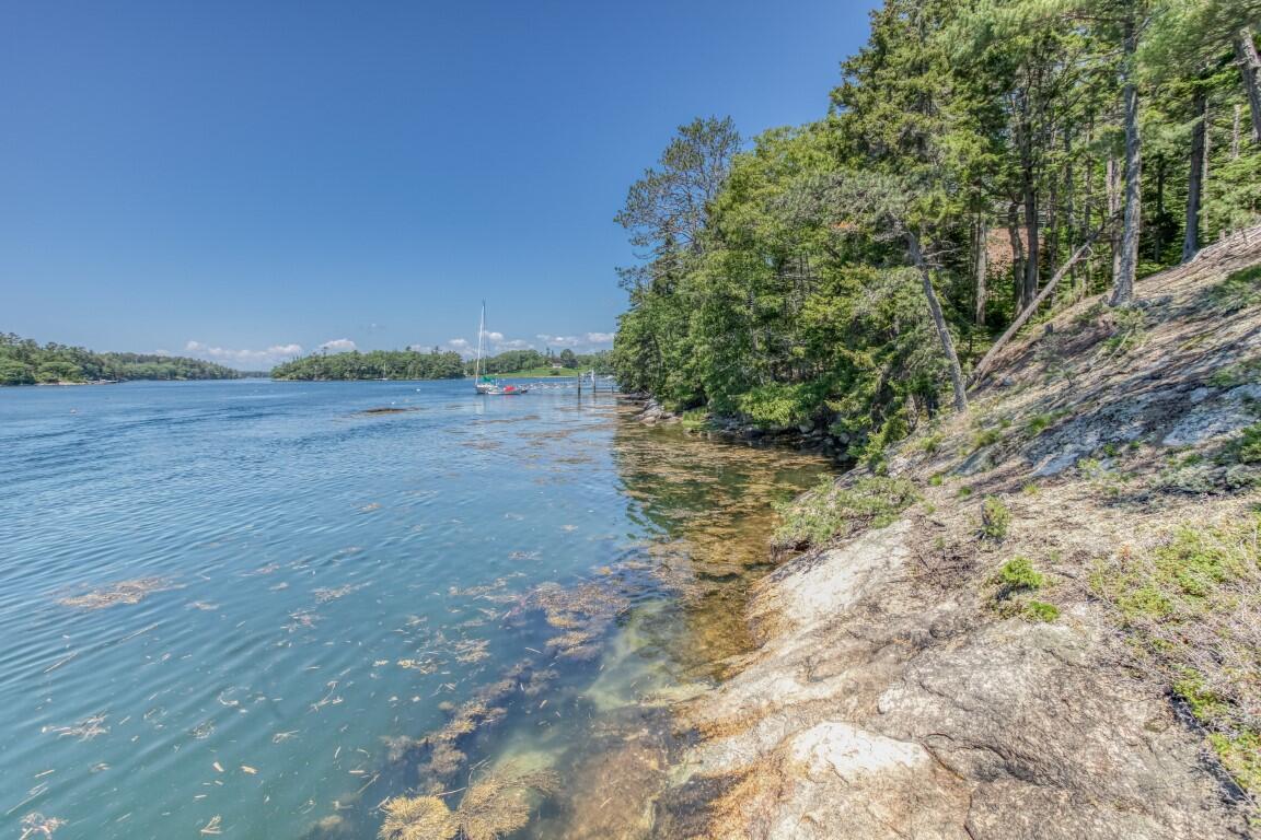 10 Bear End Road West Boothbay Harbor, ME 04575 - Photo 3 of 4 3. Bear End Road