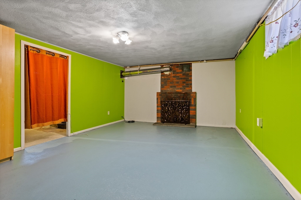 17 Hamblen Street Lexington, MA 02421 - Photo 34 of 42