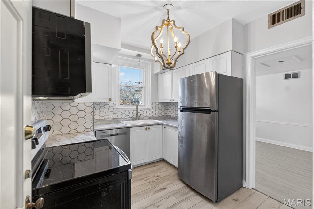 923 South Hanley Road, Unit C St. Louis, MO 63105 - Photo 21 of 31