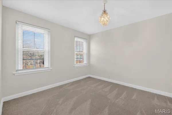 $2,200 | 923 South Hanley Road, Unit C, St. Louis, MO 63105