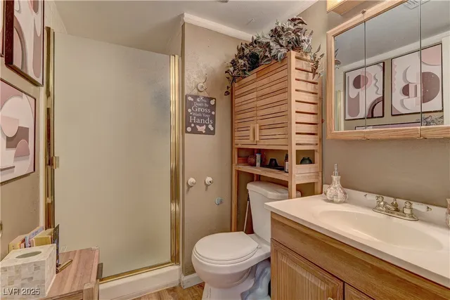 $2,999 | 3751 El Camino Road, Las Vegas, NV 89103