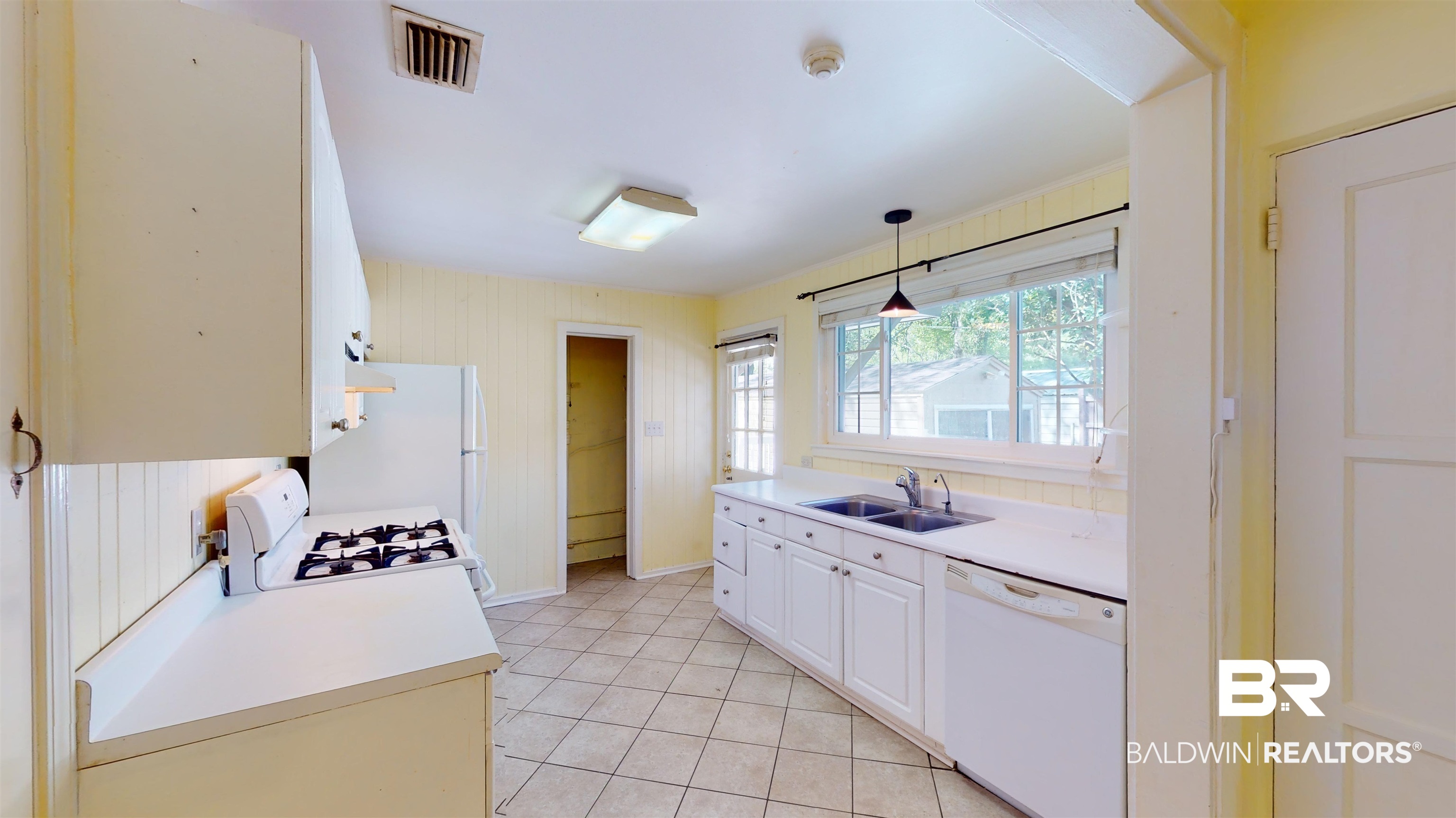 9 Lancaster Road Mobile, AL 36608 - Photo 9 of 21