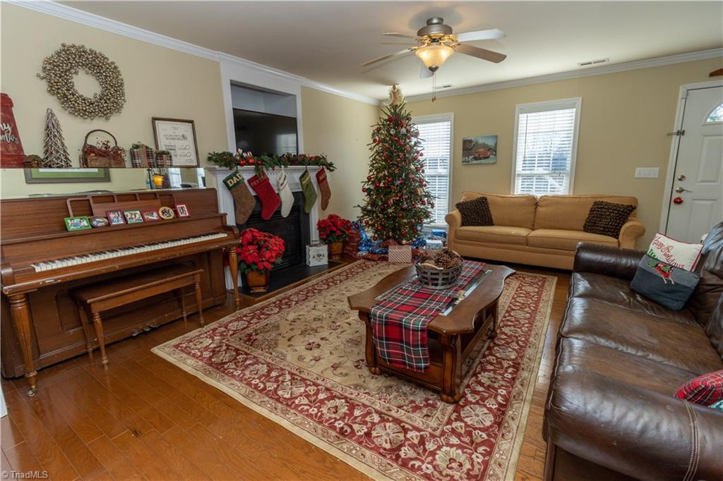 841 Ridge View Terrace Rural Hall, NC 27045 - Photo 5 of 35