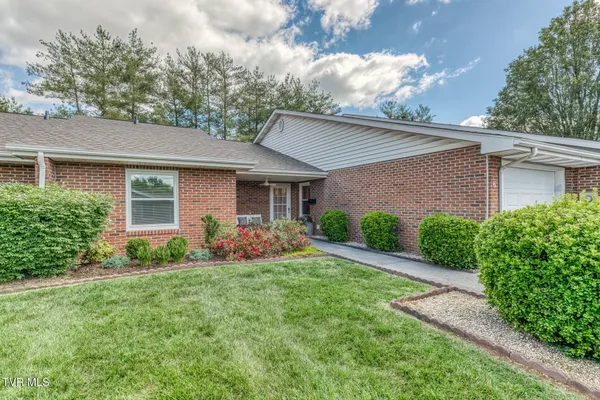 $342,900 | 1905 Knob Creek Road, Unit 6, Johnson City, TN 37604