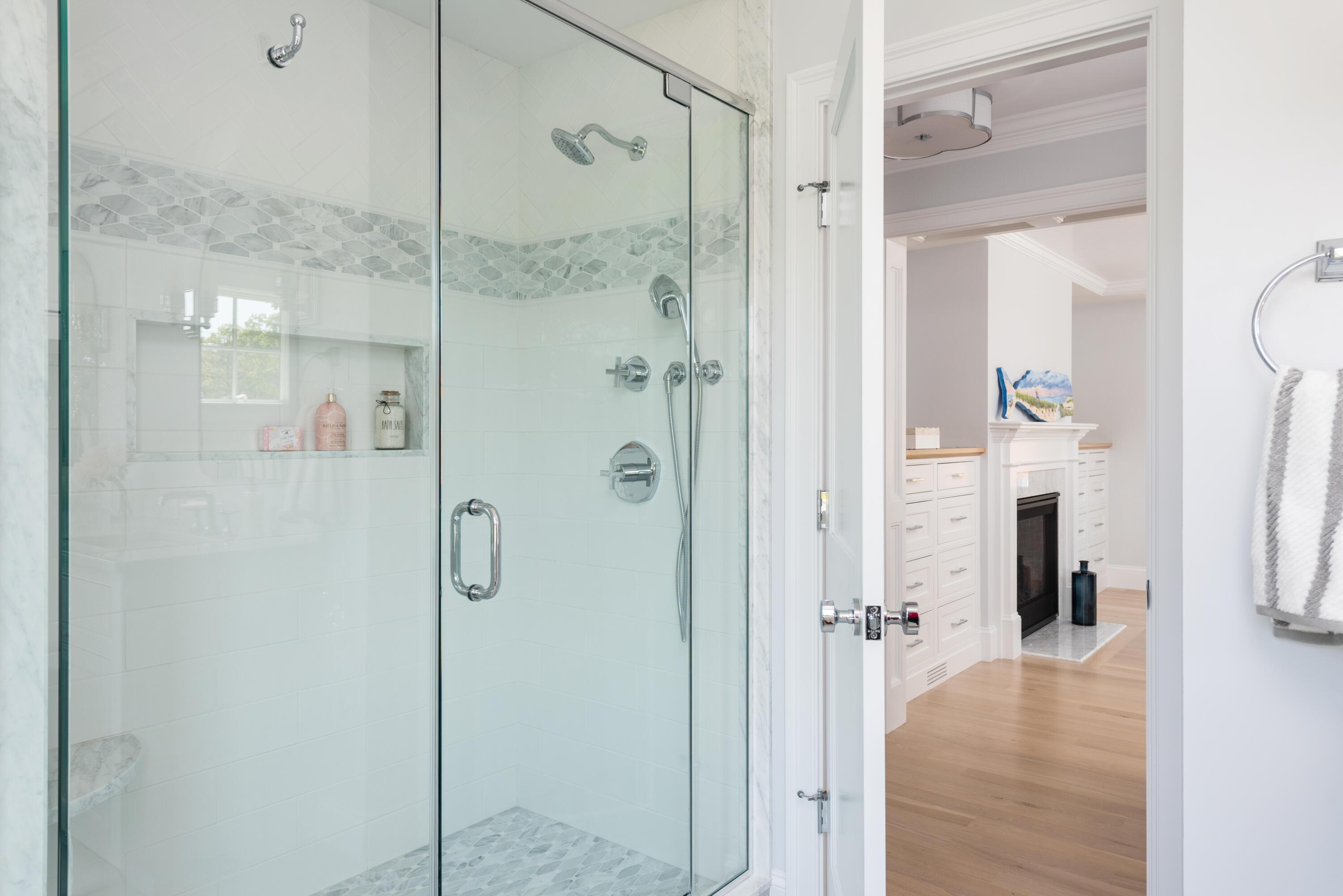 3 Elijah's Wds Harwich, MA 02645 - Photo 25 of 43 a bathroom with a shower and a tub